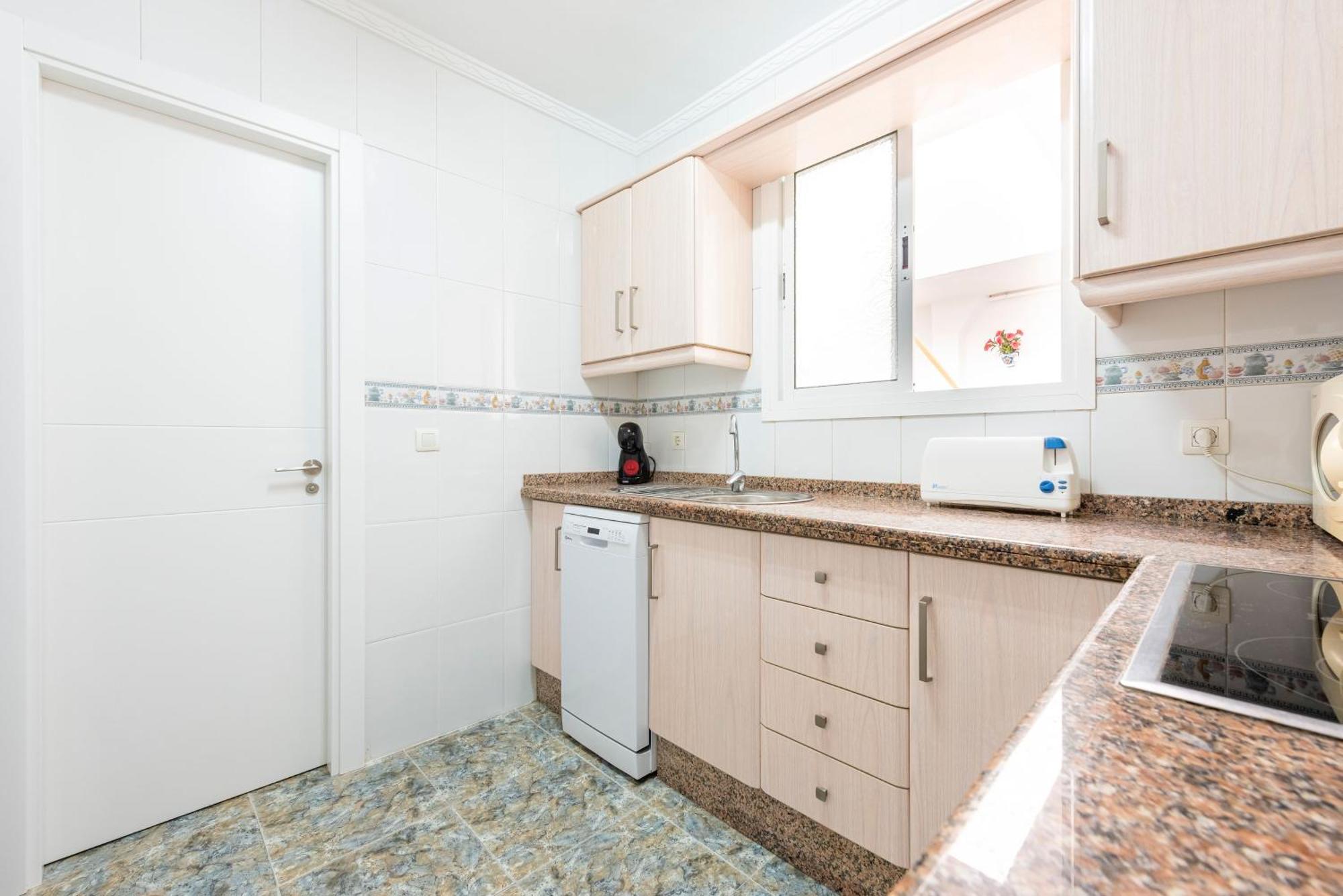 Apartamento Sol Y Playa Nerja Centro Bagian luar foto